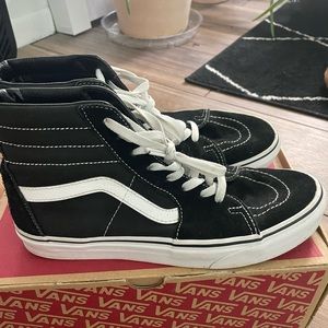 Vans- Black and White Hightops